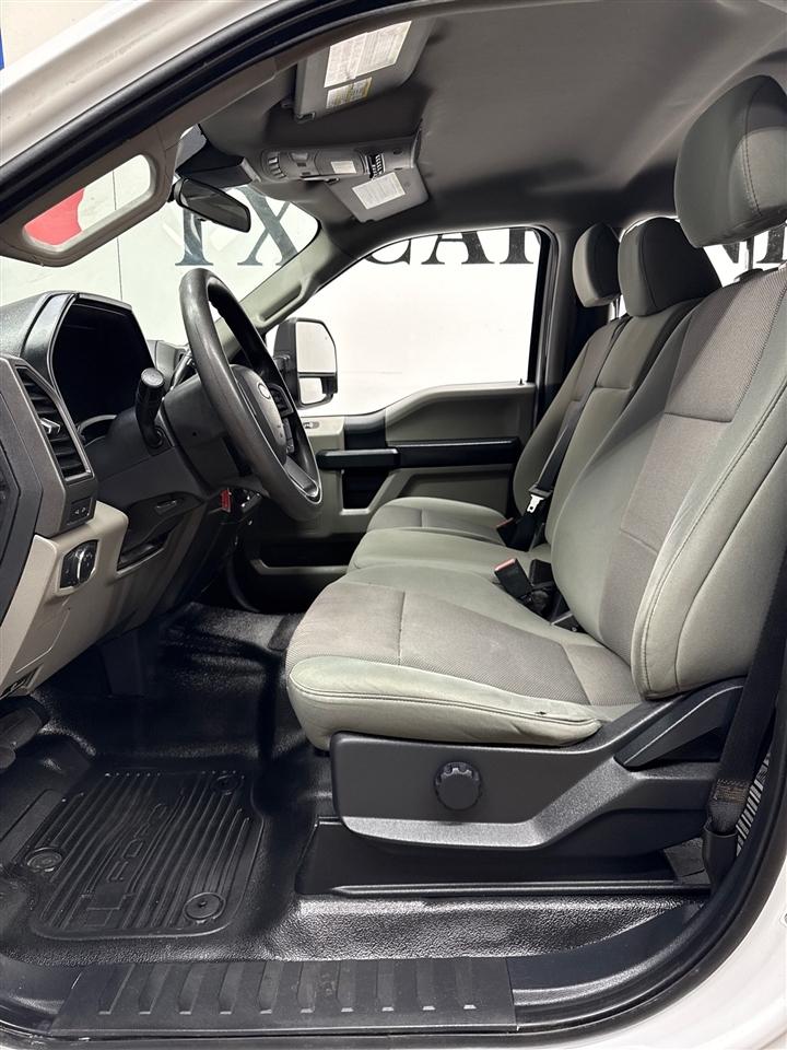 Ford F-350 SD King Ranch Crew Cab Long Bed DRW 4WD 2022