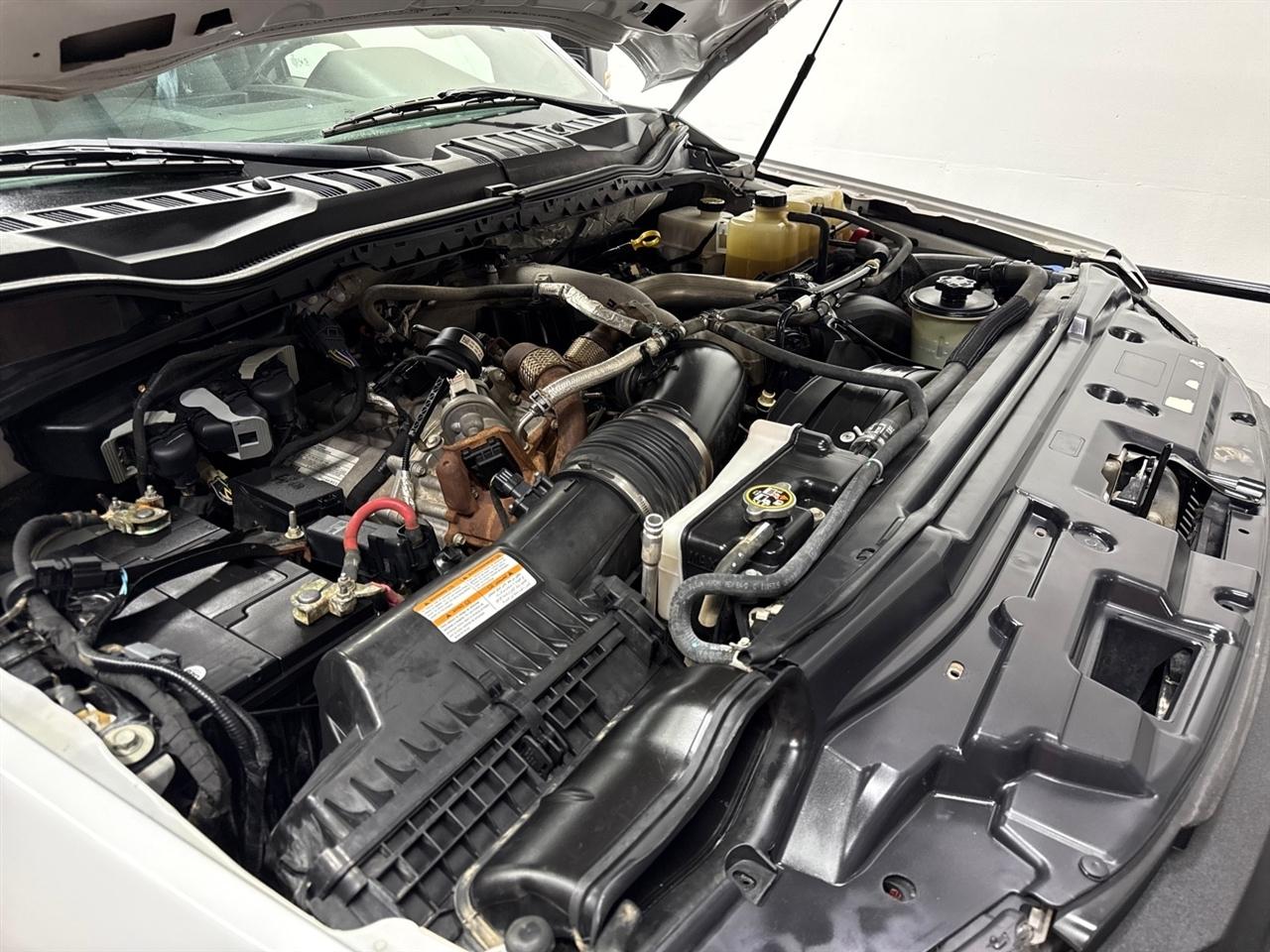 Ford F-350 SD King Ranch Crew Cab Long Bed DRW 4WD 2022