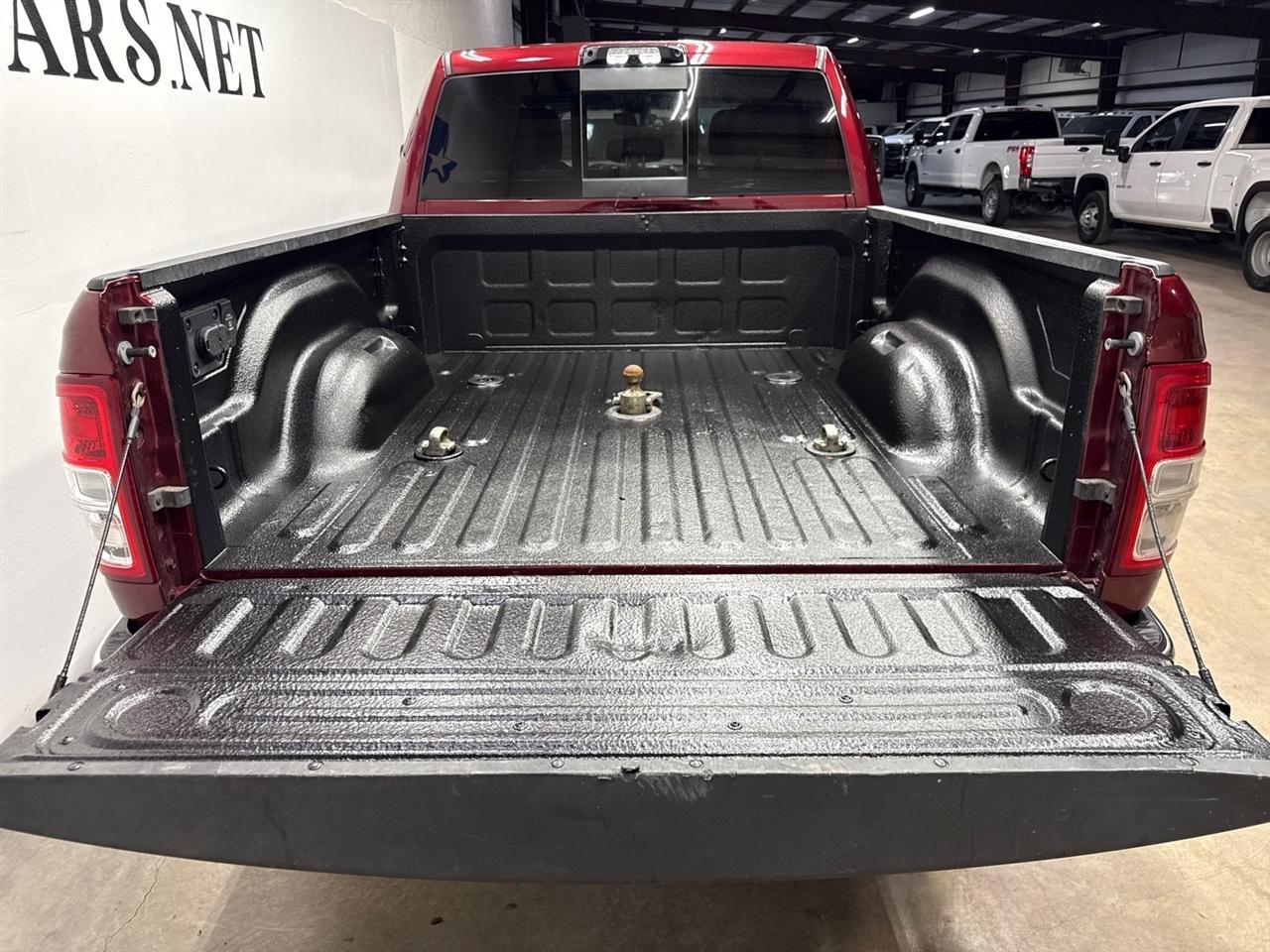RAM 2500 Tradesman Crew Cab SWB 4WD 2024
