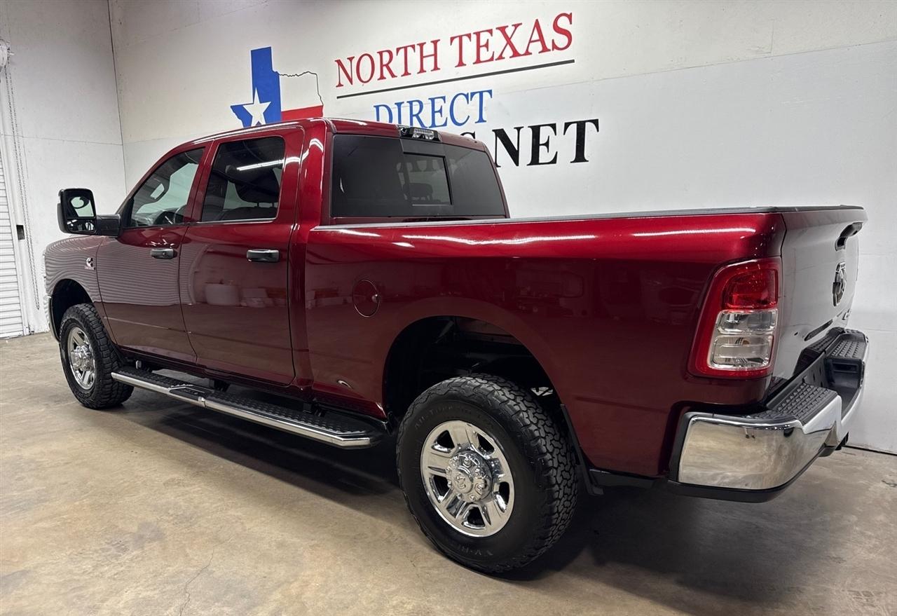 RAM 2500 Tradesman Crew Cab SWB 4WD 2024