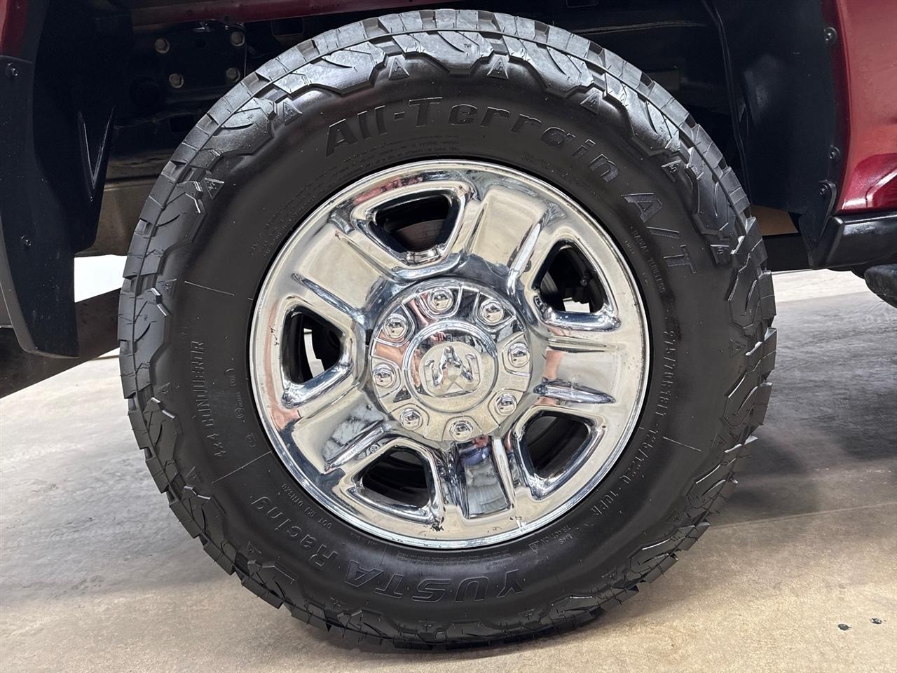 RAM 2500 Tradesman Crew Cab SWB 4WD 2024