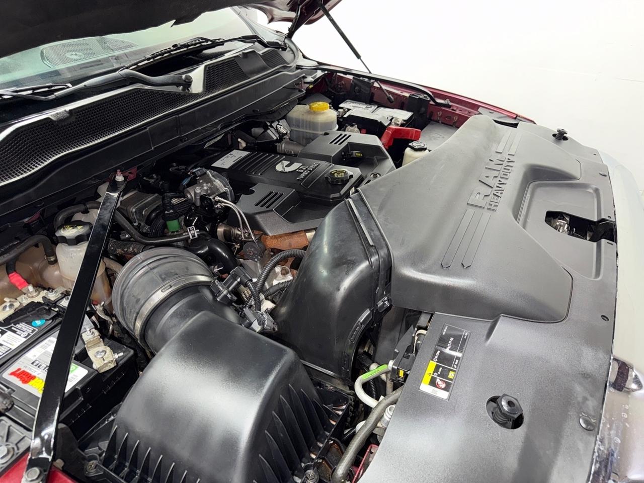 RAM 2500 Tradesman Crew Cab SWB 4WD 2024