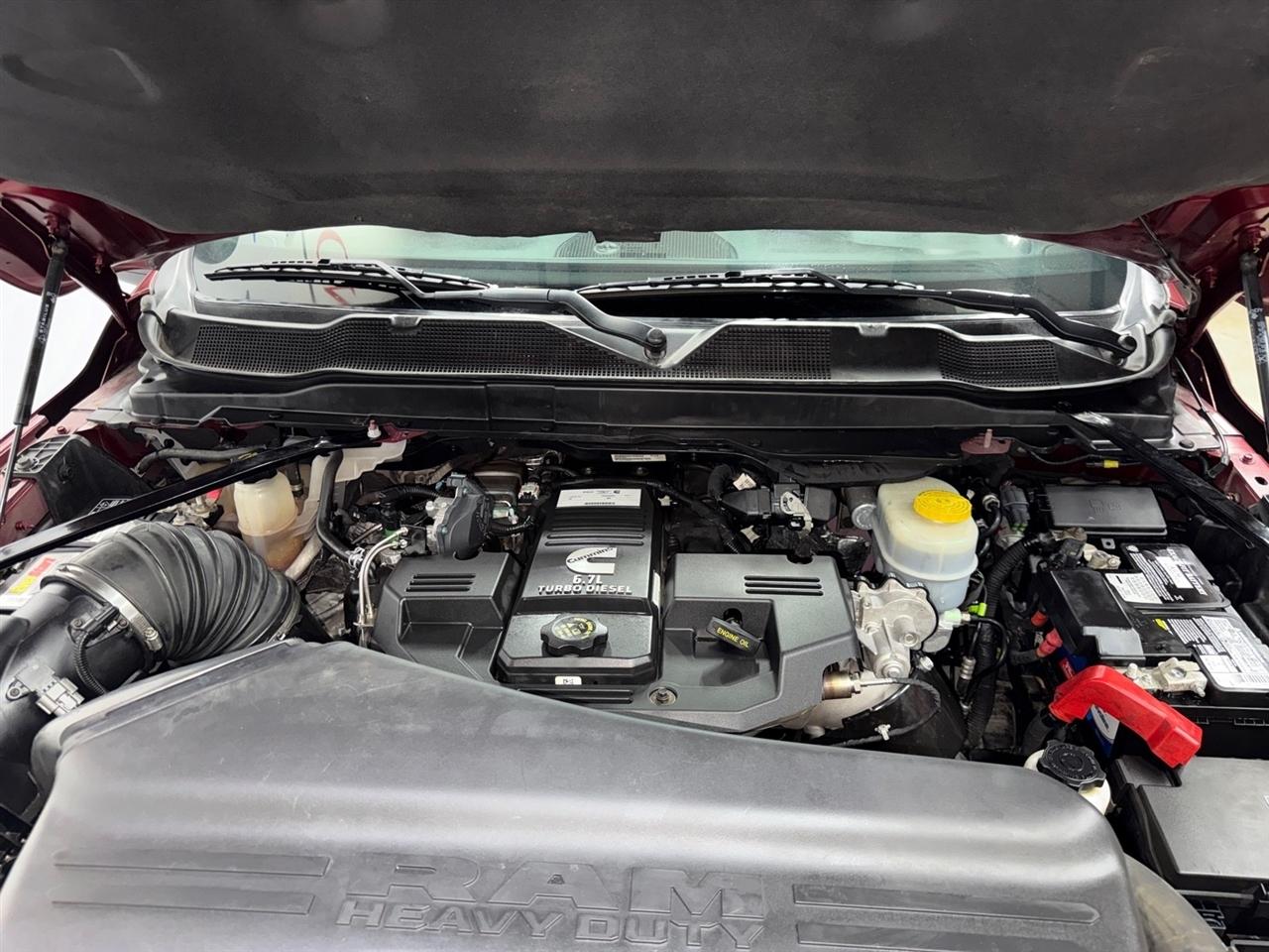 RAM 2500 Tradesman Crew Cab SWB 4WD 2024