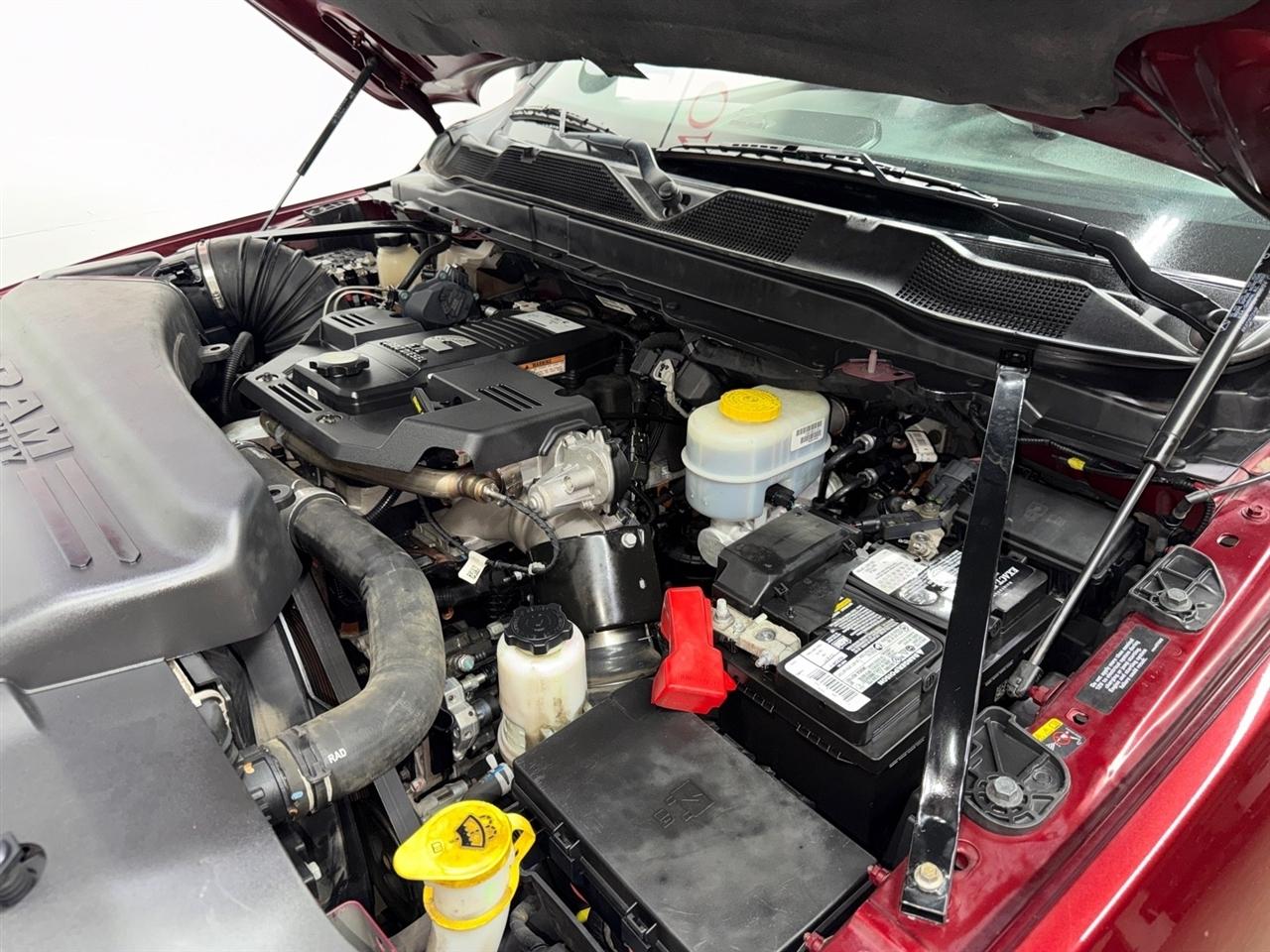 RAM 2500 Tradesman Crew Cab SWB 4WD 2024