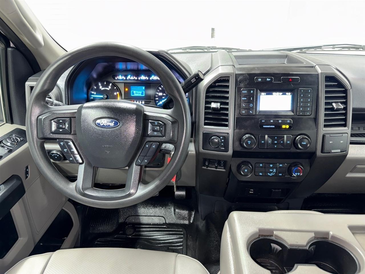 Ford Super Duty F-250 SRW  2022