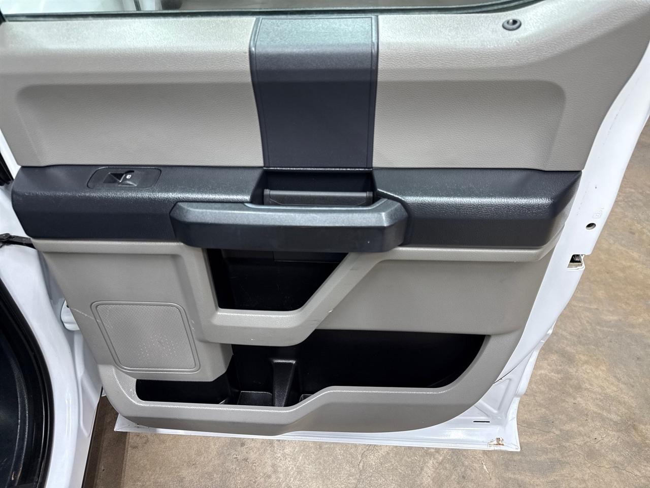 Ford Super Duty F-250 SRW  2022