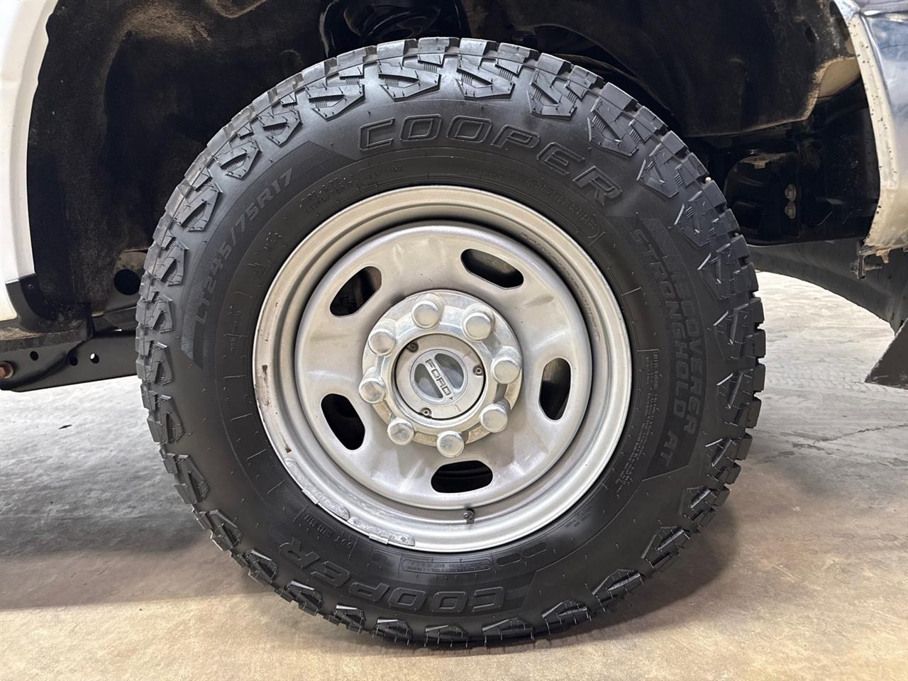 Ford Super Duty F-250 SRW  2022