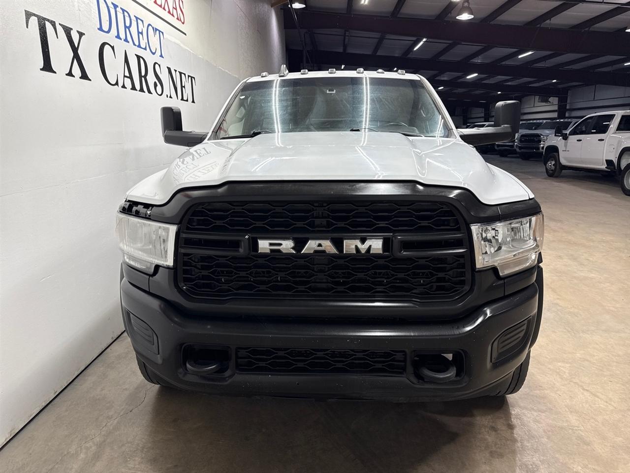 RAM 5500 Regular Cab 4WD DRW 2022