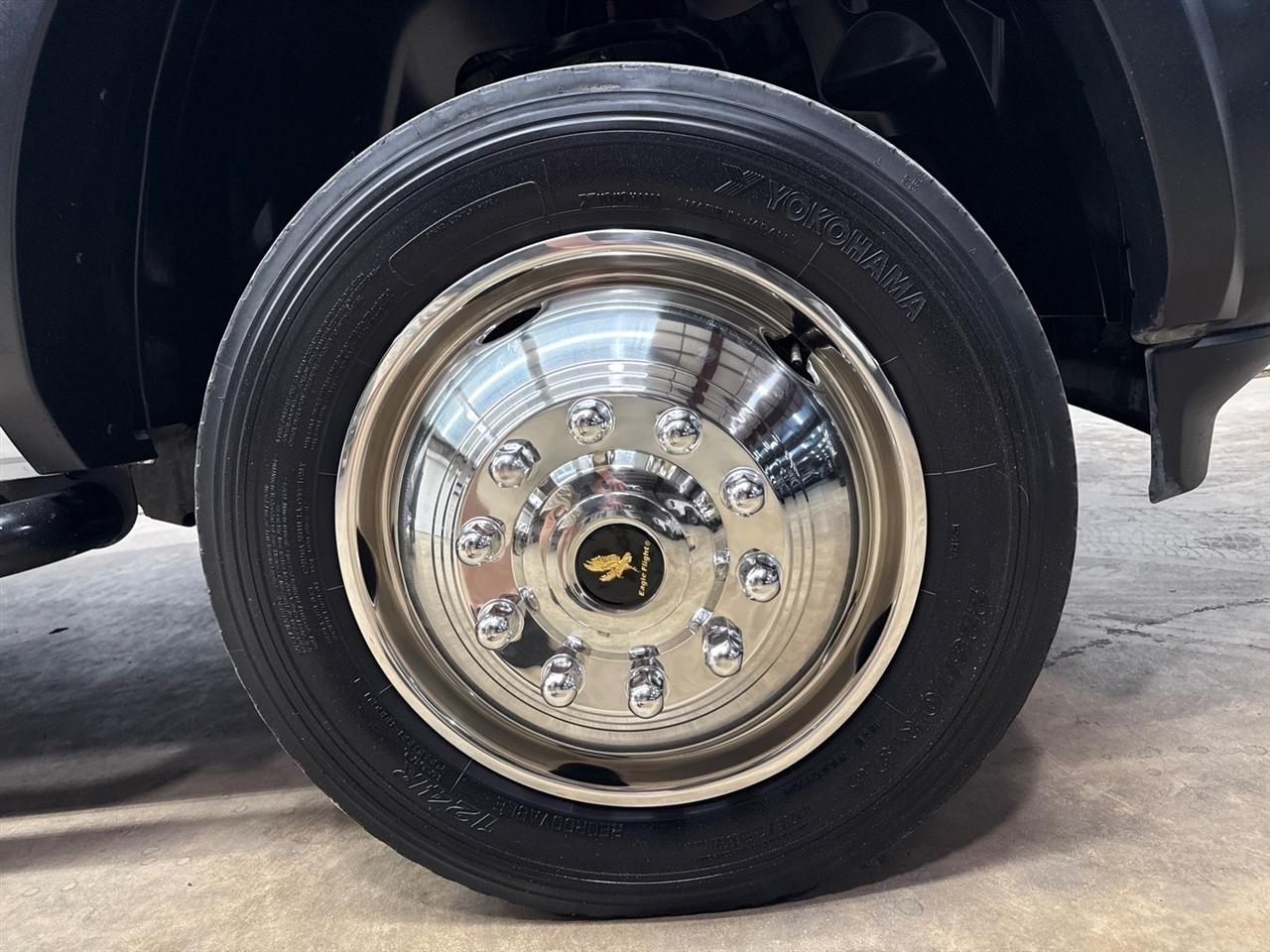 RAM 5500 Regular Cab 4WD DRW 2022