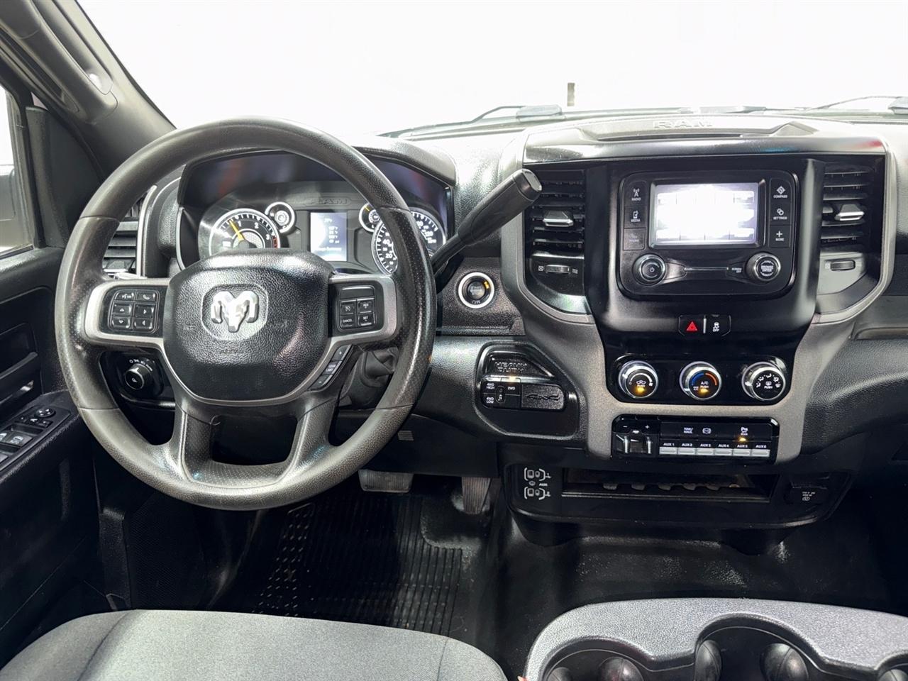 RAM 2500 Tradesman Crew Cab LWB 4WD 2022