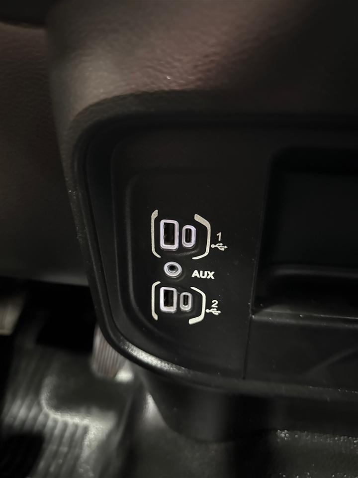 RAM 2500 Tradesman Crew Cab LWB 4WD 2022