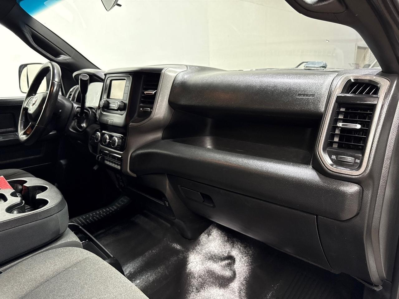 RAM 2500 Tradesman Crew Cab LWB 4WD 2022