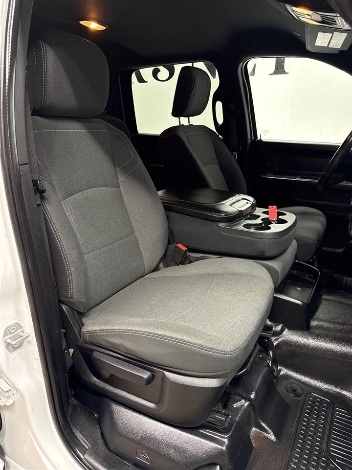 RAM 2500 Tradesman Crew Cab LWB 4WD 2022