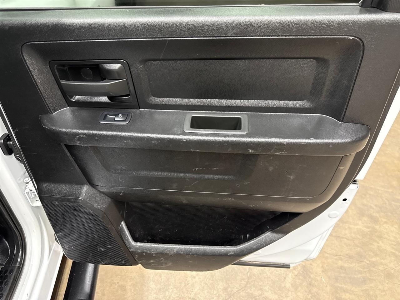 RAM 2500 Tradesman Crew Cab LWB 4WD 2022