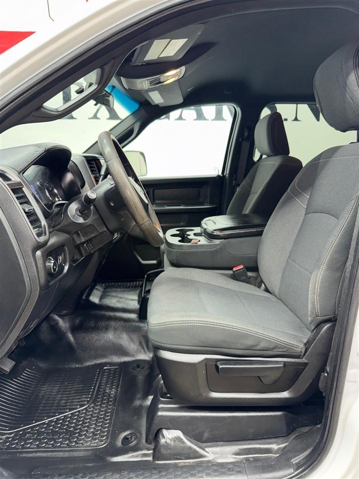 RAM 2500 Tradesman Crew Cab LWB 4WD 2022