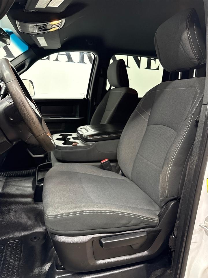 RAM 2500 Tradesman Crew Cab LWB 4WD 2022