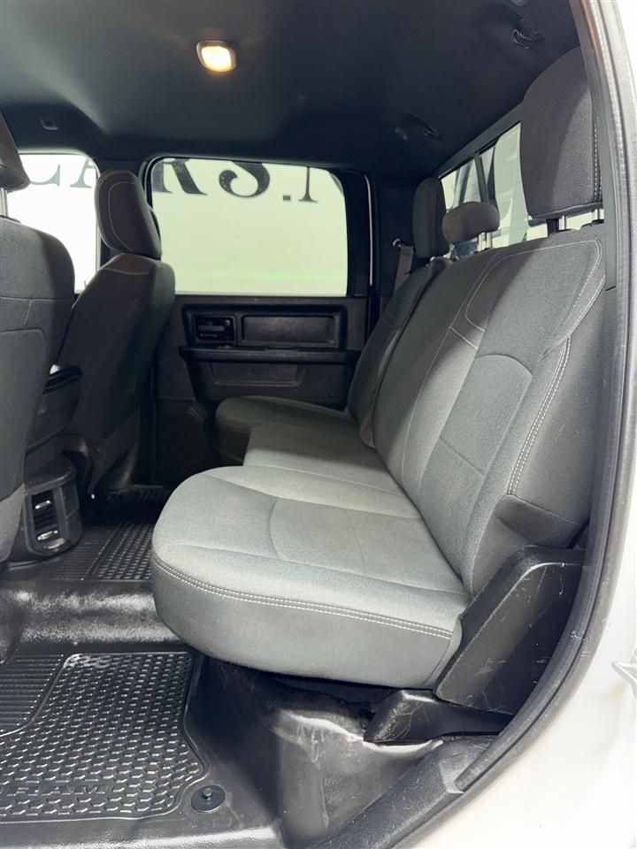 RAM 2500 Tradesman Crew Cab LWB 4WD 2022