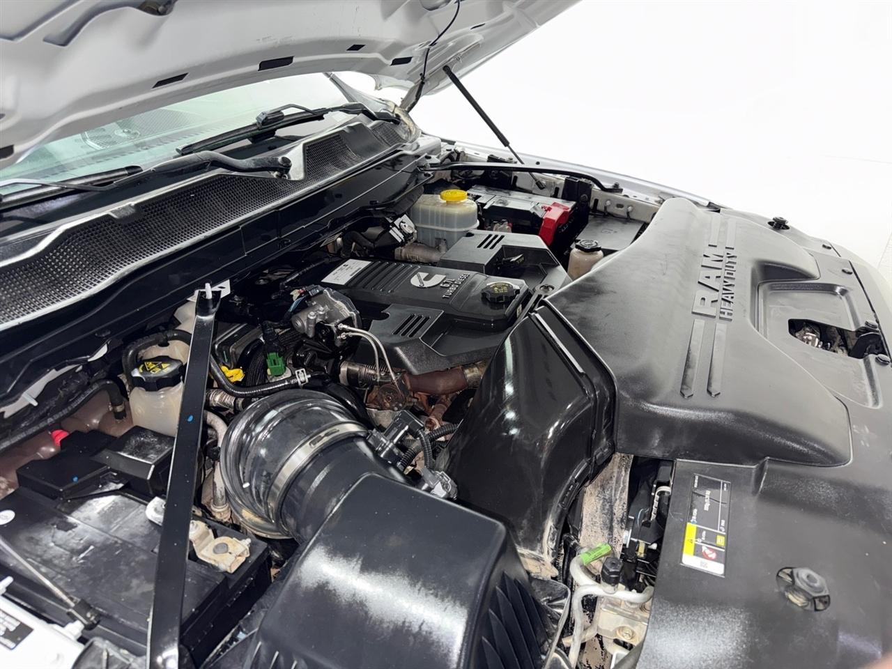 RAM 2500 Tradesman Crew Cab LWB 4WD 2022