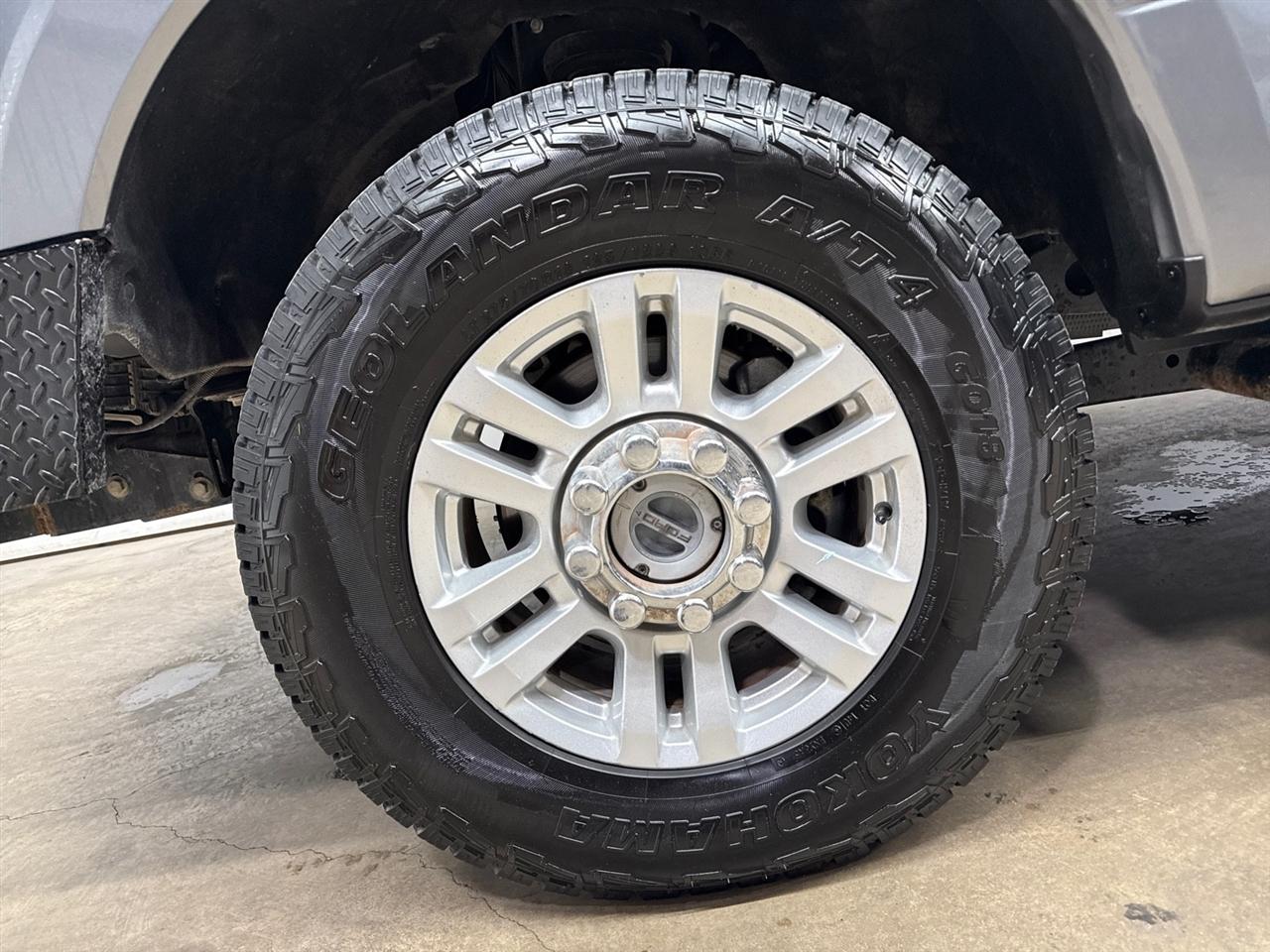 Ford F-250 SD XLT SuperCab 4WD 2021