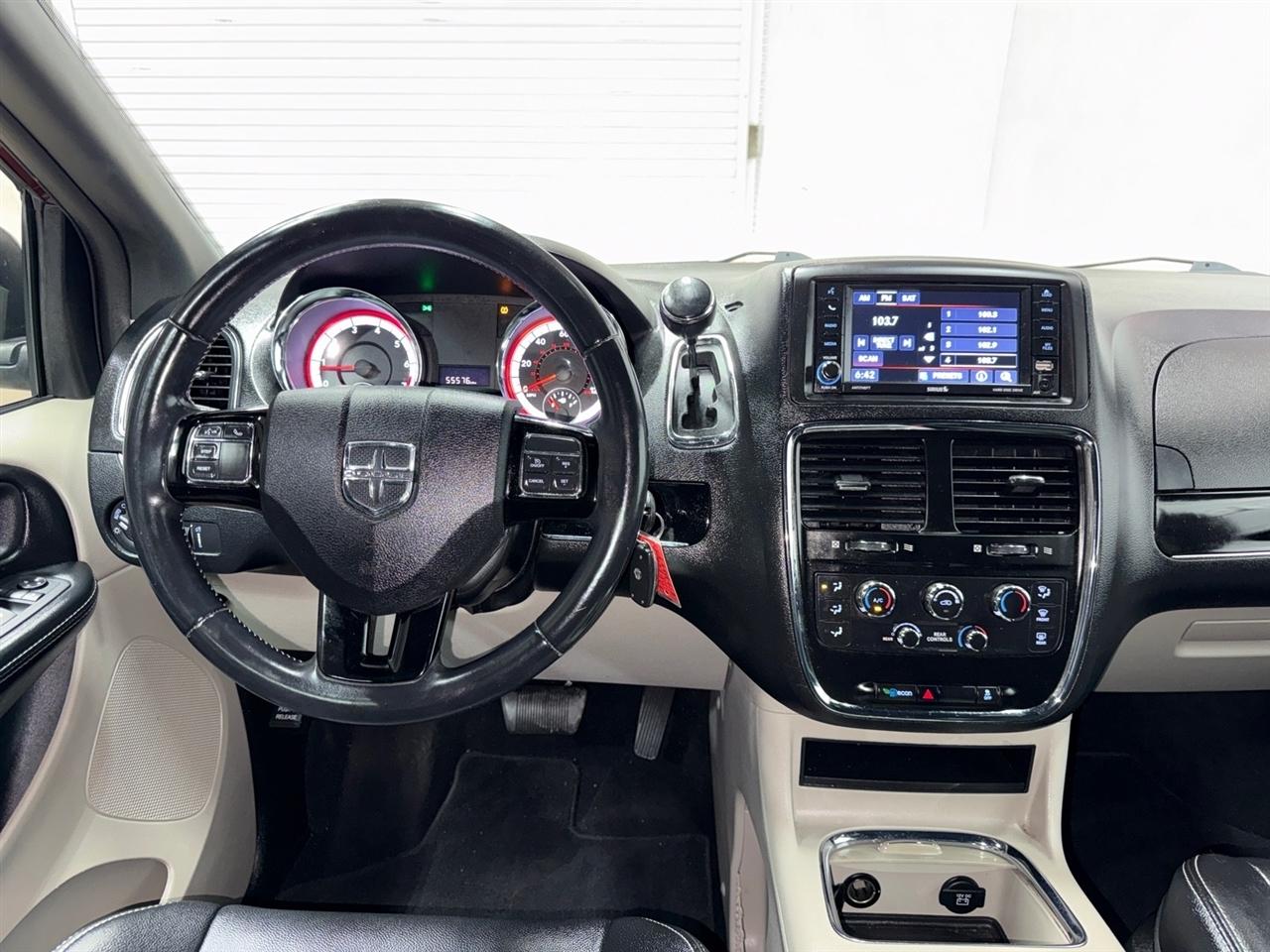 Dodge Grand Caravan SXT 2019