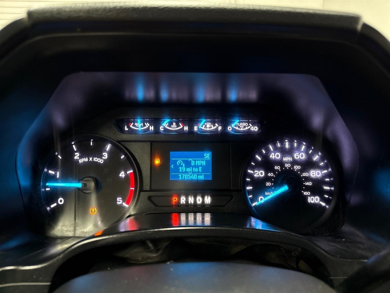 Ford F-350 SD XL Crew Cab Long Bed DRW 4WD 2020