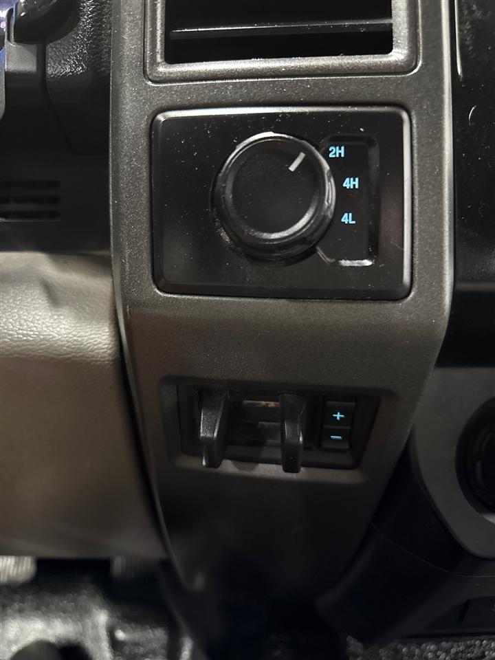 Ford F-350 SD XL Crew Cab Long Bed DRW 4WD 2020