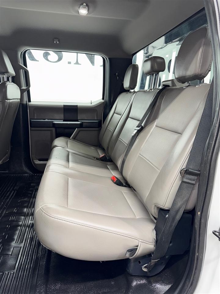 Ford F-350 SD XL Crew Cab Long Bed DRW 4WD 2020