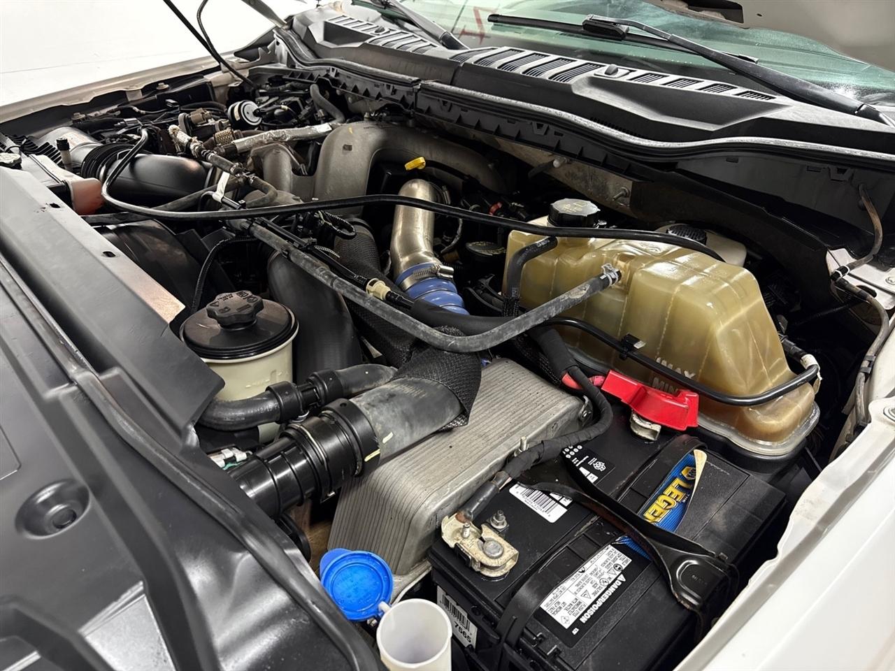 Ford F-350 SD XL Crew Cab Long Bed DRW 4WD 2020