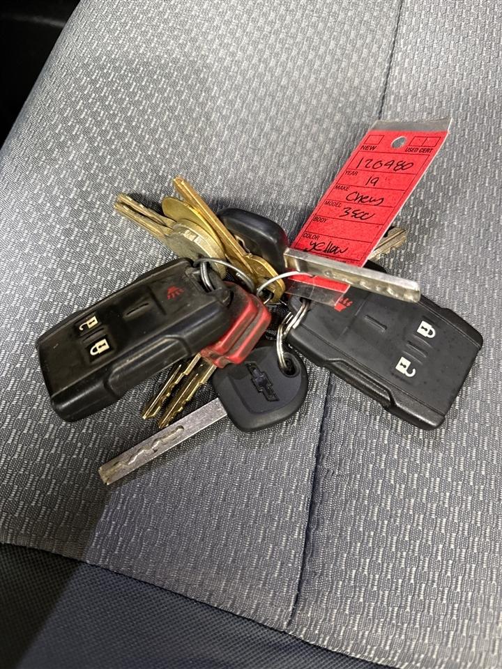 Chevrolet Silverado 3500HD Work Truck Crew Cab 4WD 2019