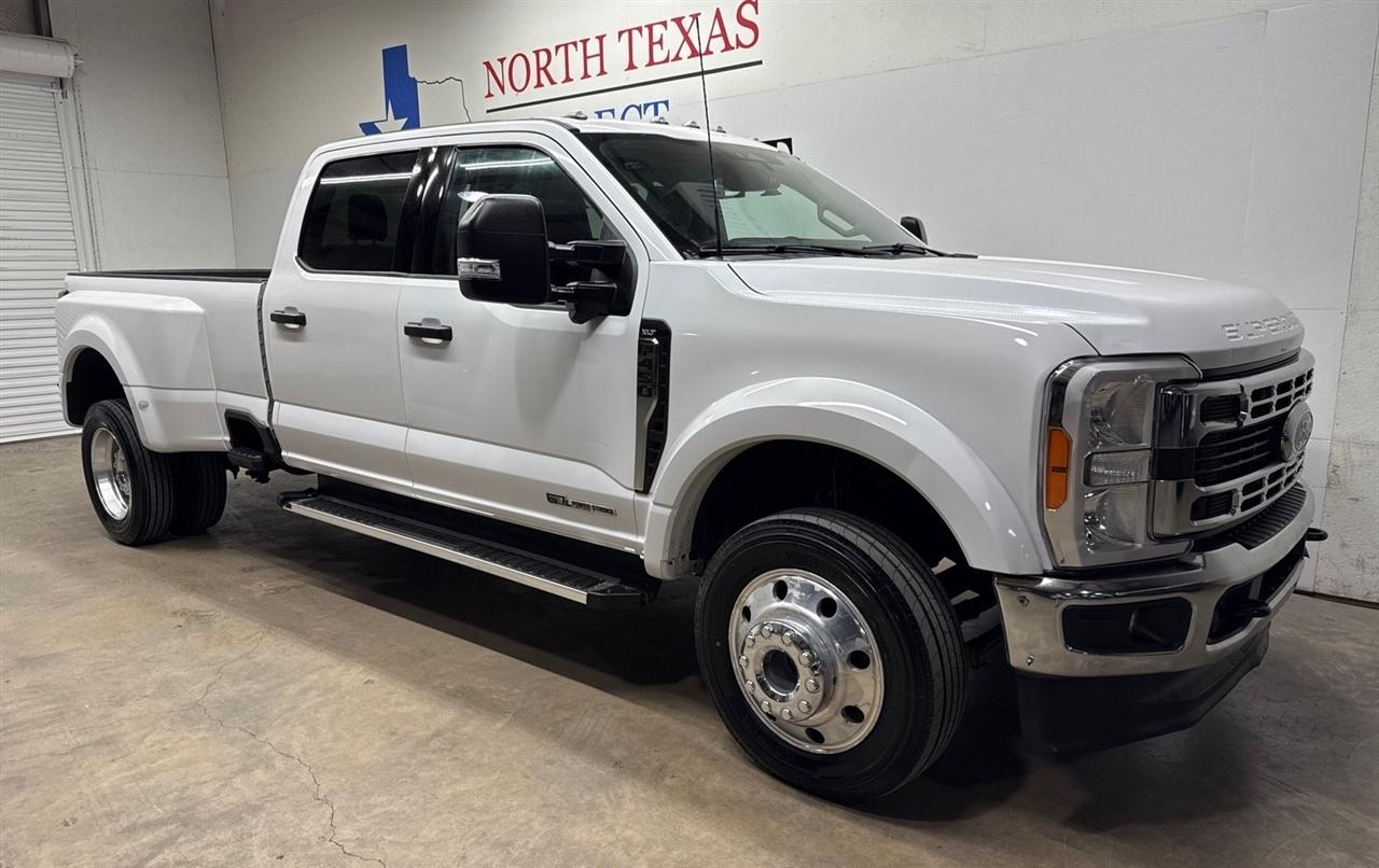 Ford F-450 SD XLT Crew Cab DRW 4WD 2023