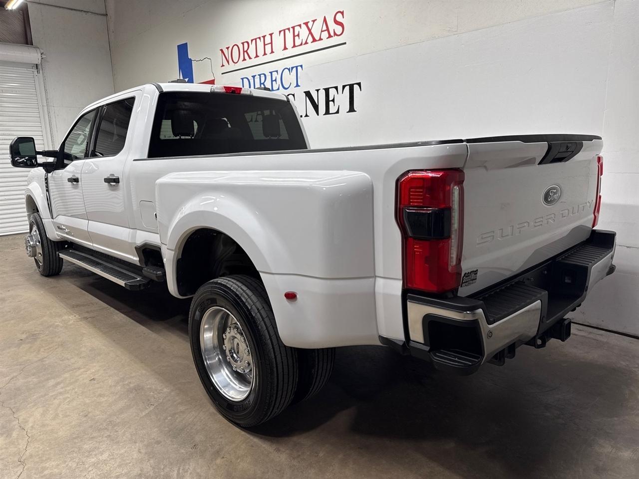 Ford F-450 SD XLT Crew Cab DRW 4WD 2023
