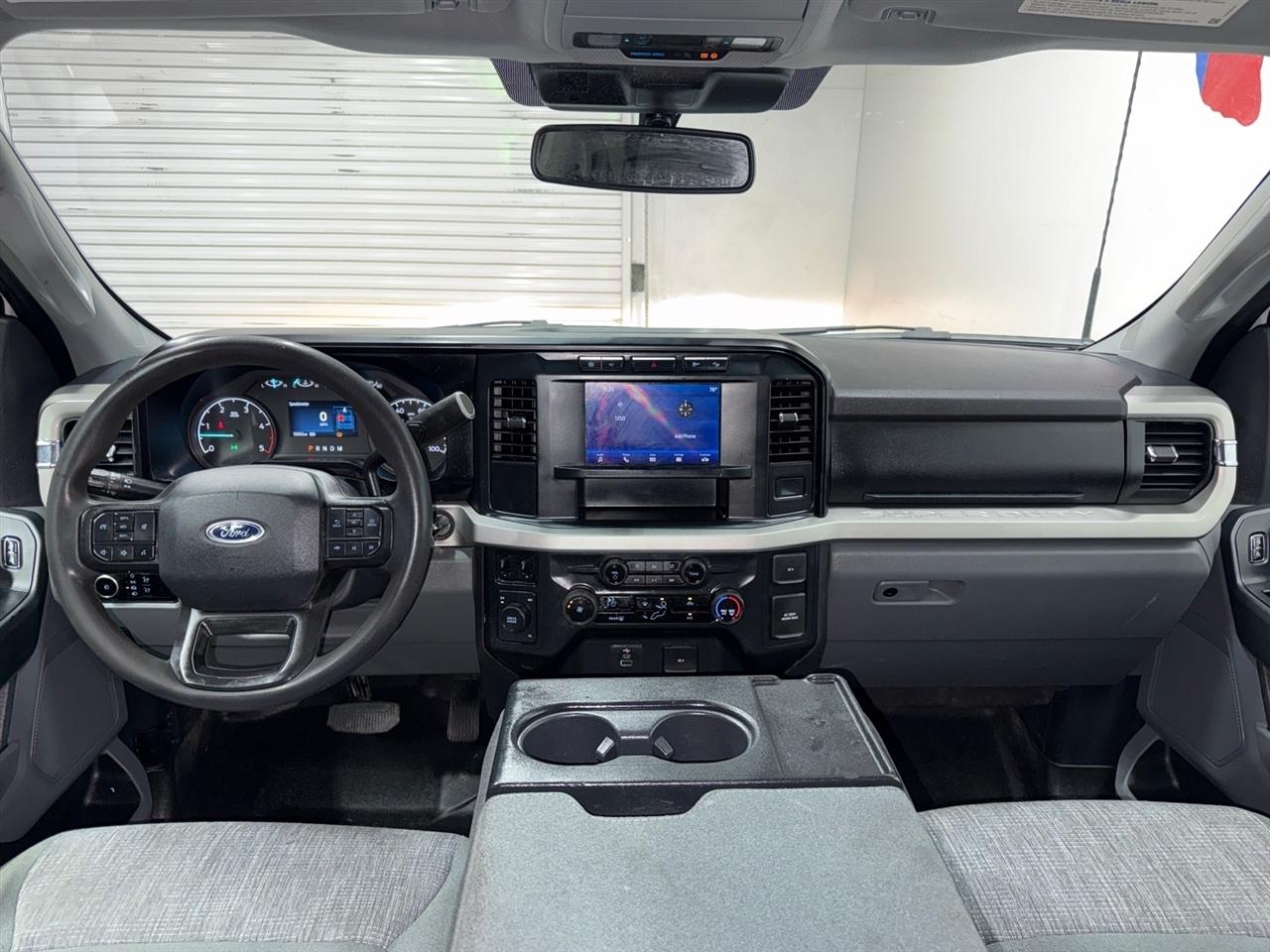 Ford F-450 SD XLT Crew Cab DRW 4WD 2023