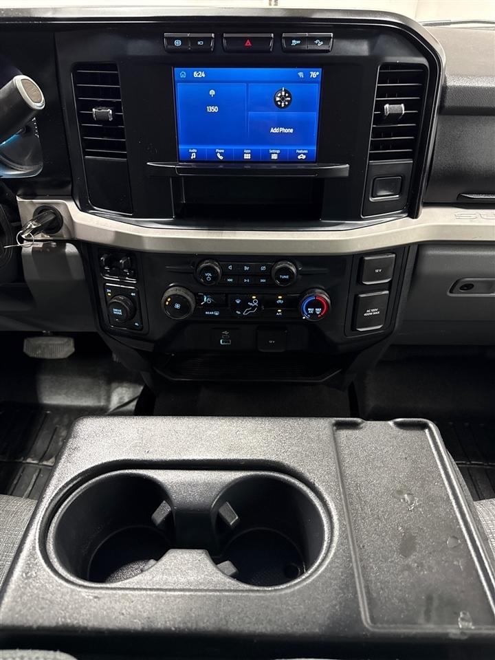 Ford F-450 SD XLT Crew Cab DRW 4WD 2023