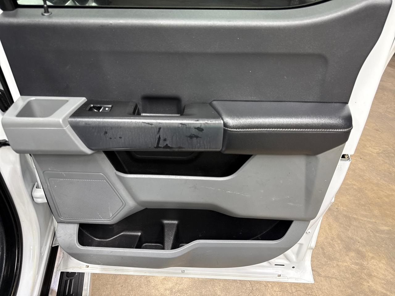 Ford F-450 SD XLT Crew Cab DRW 4WD 2023