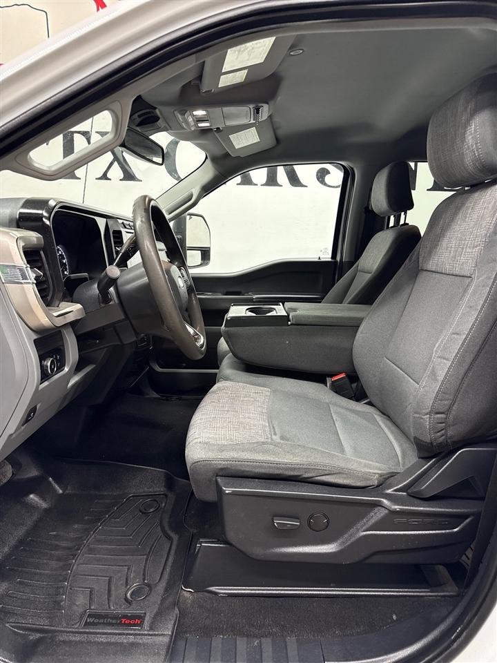 Ford F-450 SD XLT Crew Cab DRW 4WD 2023