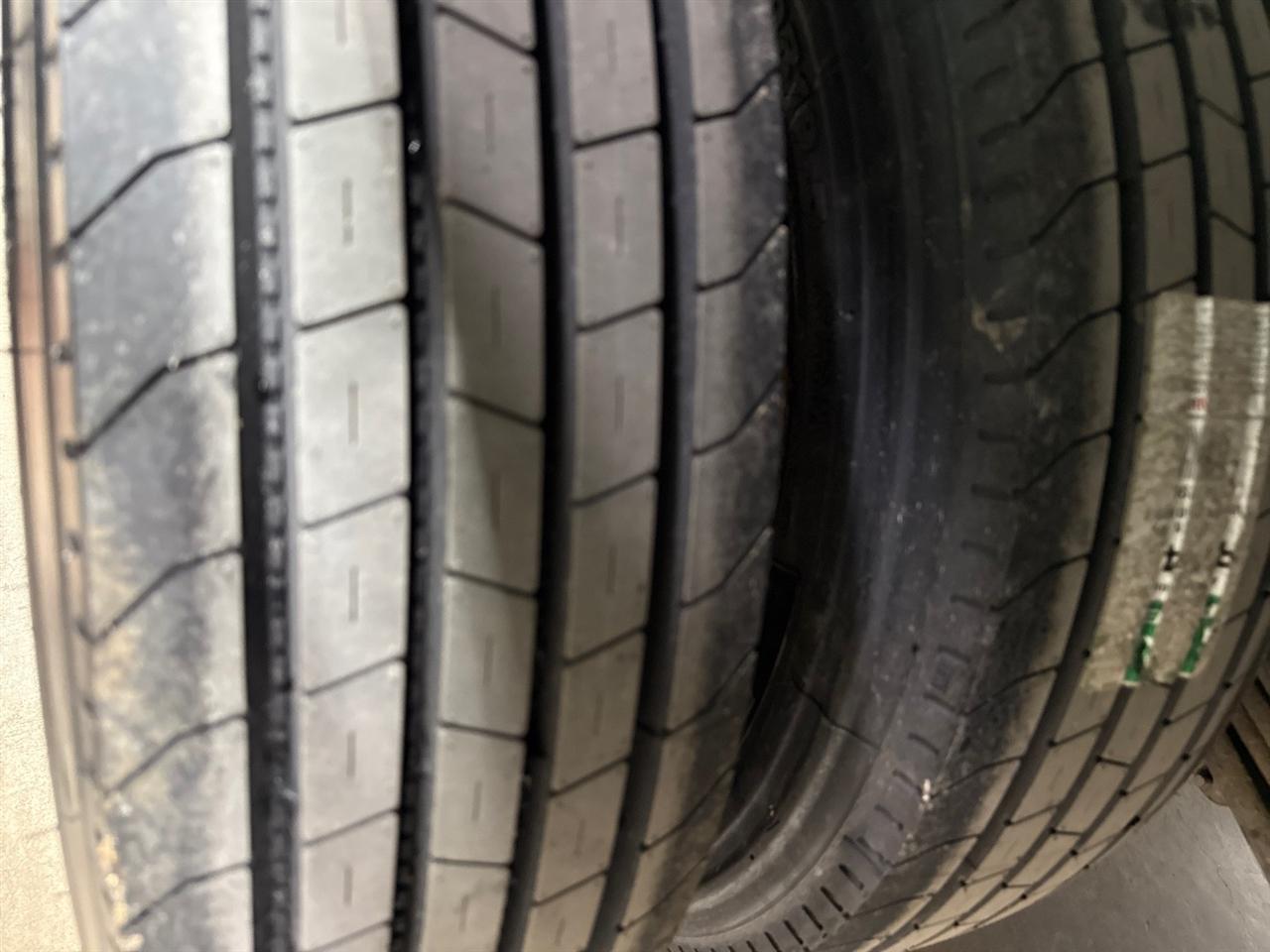 Ford F-450 SD XLT Crew Cab DRW 4WD 2023