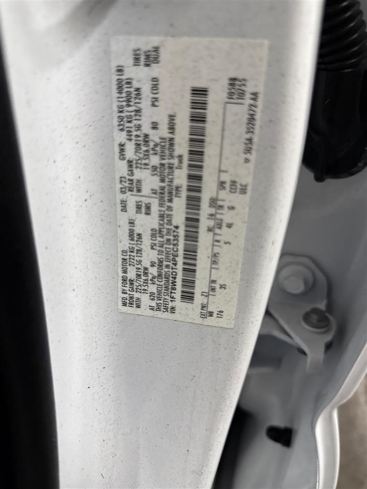 Ford F-450 SD XLT Crew Cab DRW 4WD 2023