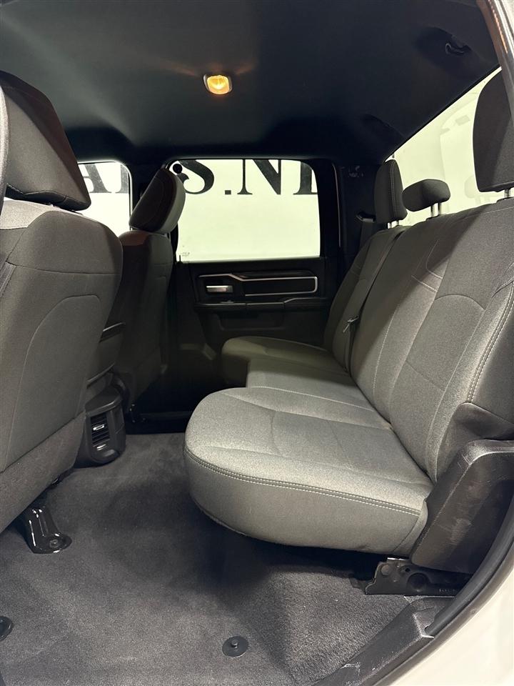 RAM 4500 Crew Cab SWB 4WD 2024