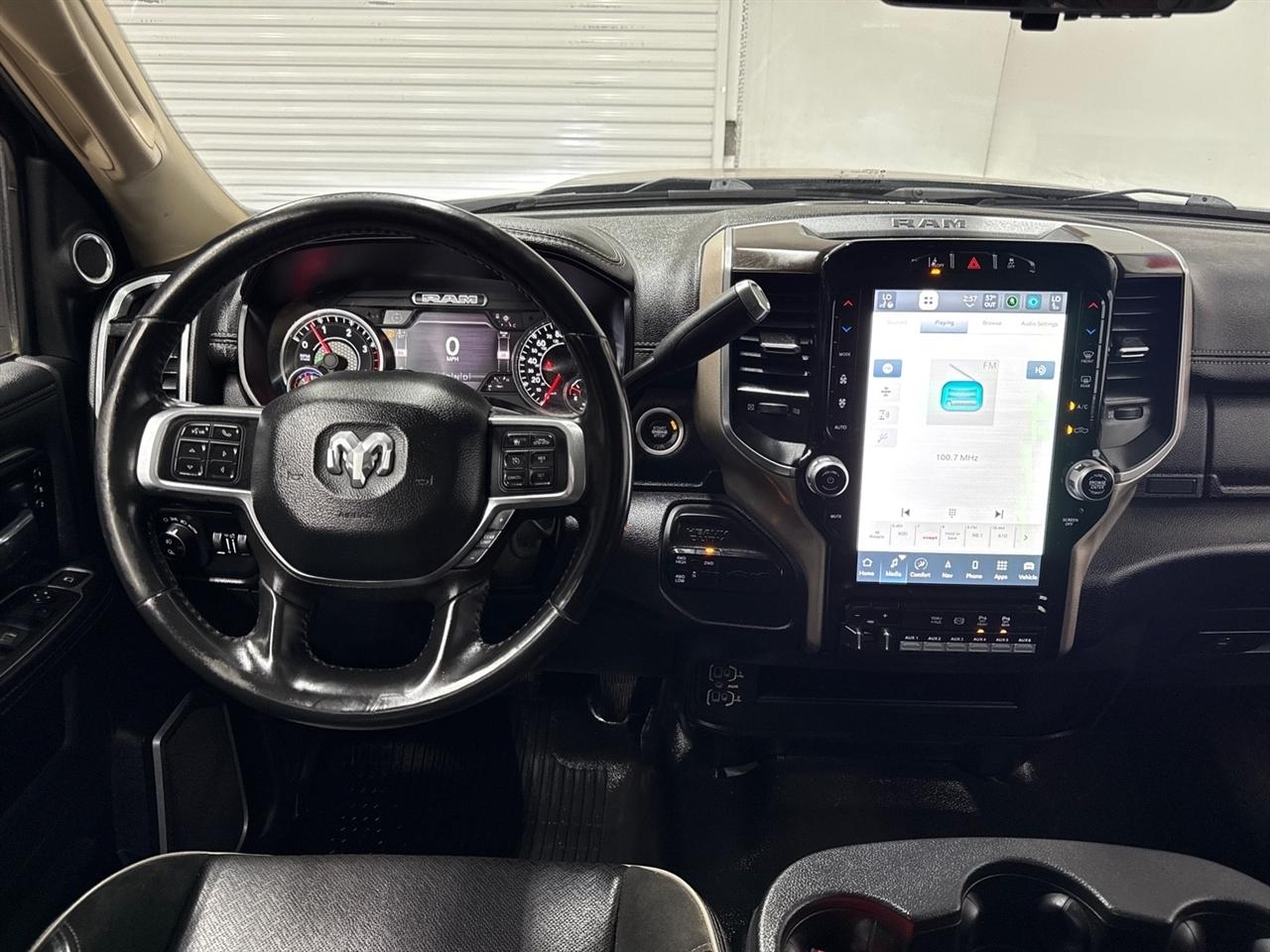 RAM 5500 Crew Cab SWB 4WD DRW 2022