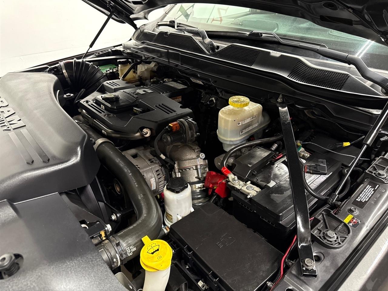 RAM 5500 Crew Cab SWB 4WD DRW 2022