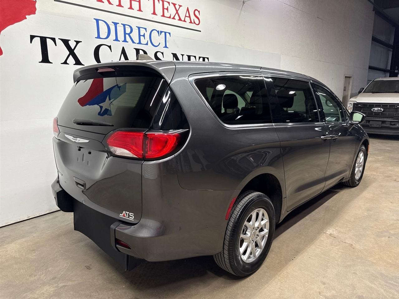 Chrysler Voyager LX 2023