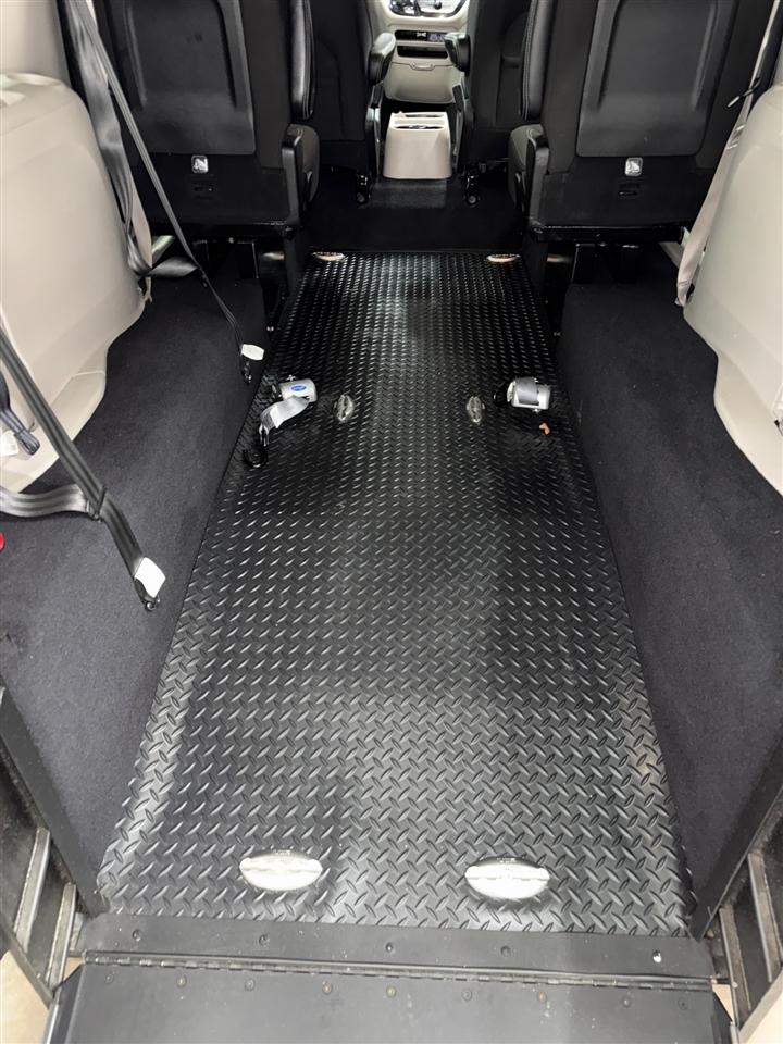 Chrysler Voyager LX 2023