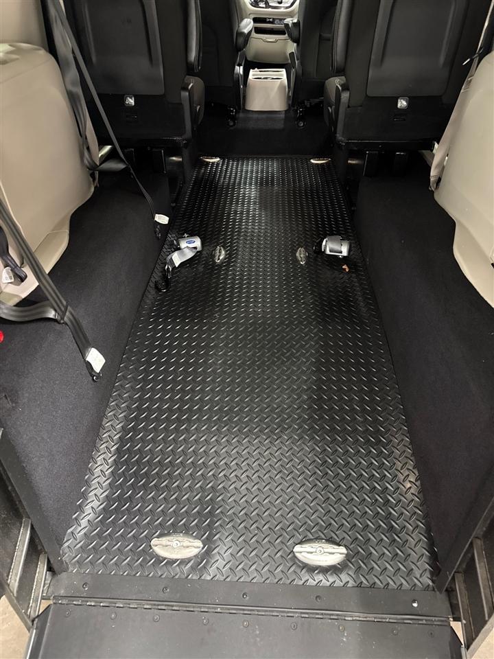 Chrysler Voyager LX 2023