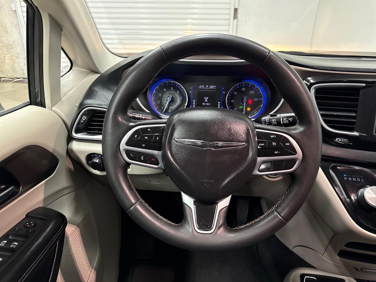 Chrysler Voyager LX 2023