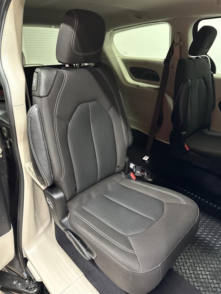 Chrysler Voyager LX 2023