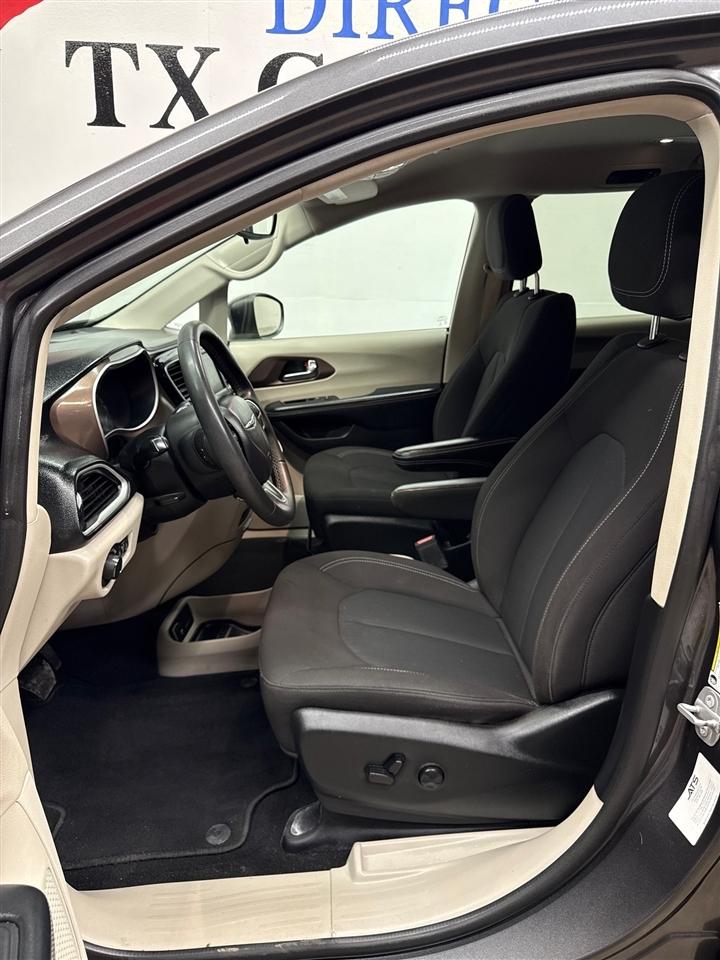 Chrysler Voyager LX 2023