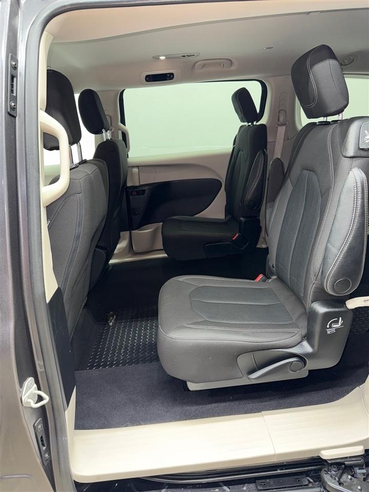 Chrysler Voyager LX 2023