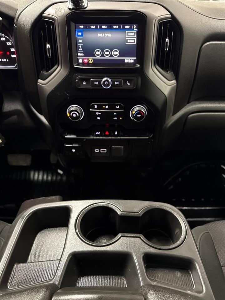 Chevrolet Silverado 3500HD Work Truck Crew Cab 4WD 2022