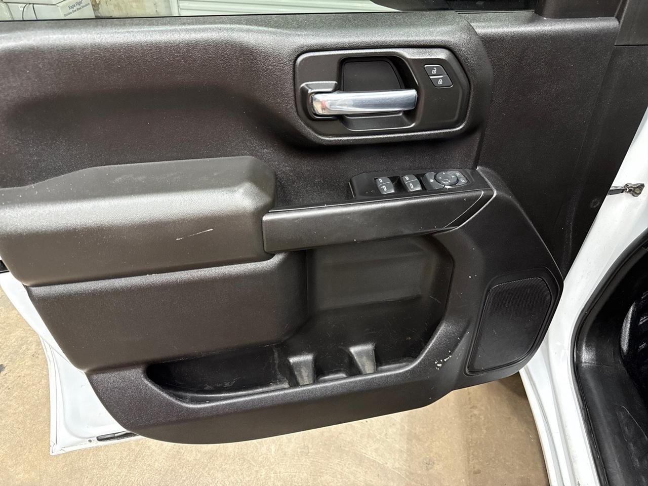 Chevrolet Silverado 3500HD Work Truck Crew Cab 4WD 2022