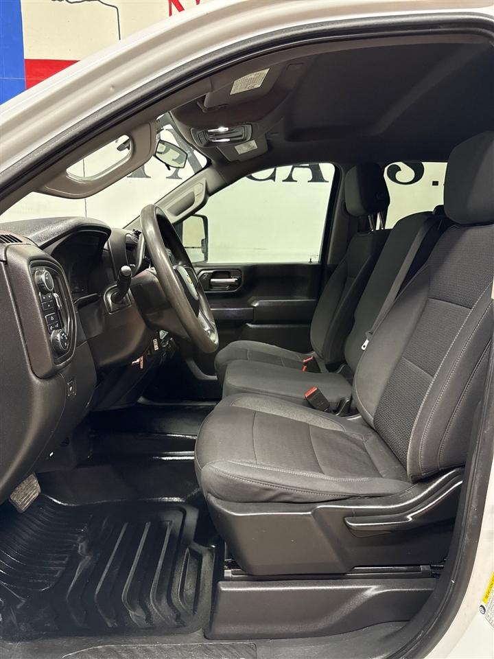 Chevrolet Silverado 3500HD Work Truck Crew Cab 4WD 2022